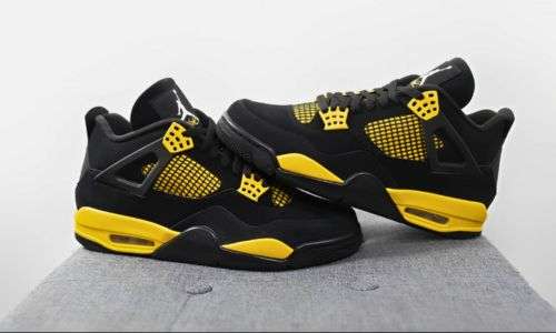 Air Jordan 4 Retro best basketball shoes for wide feet